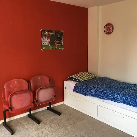 Large Family House With Parking Space Apartmán